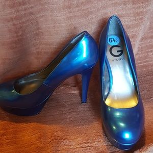 Blue Guess pumps